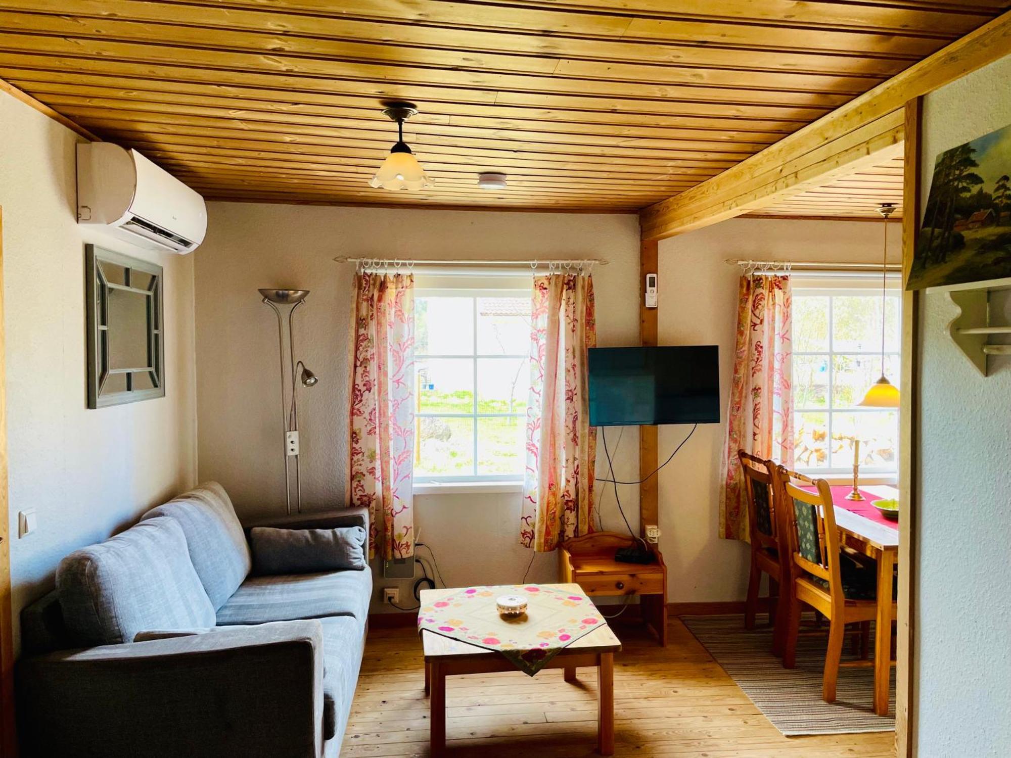 Viken - Cottage By Dalslands Canal Dals Langed Ngoại thất bức ảnh